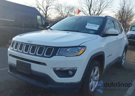 2019 Jeep Compass Latitude 4X4 из США, поврежденный, VIN 3C4NJDBB4KT714079